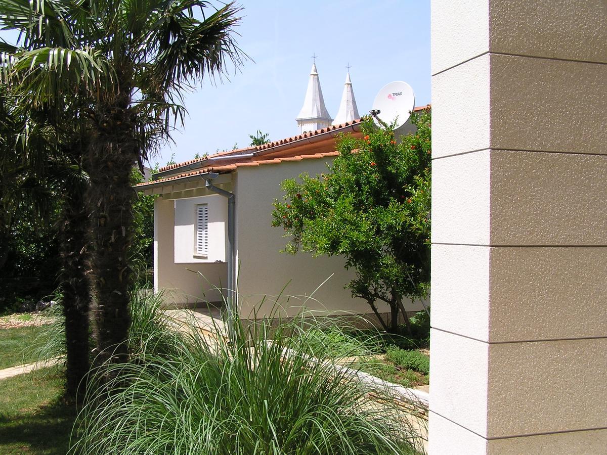 Apartments Oaza Regi Medulin Extérieur photo